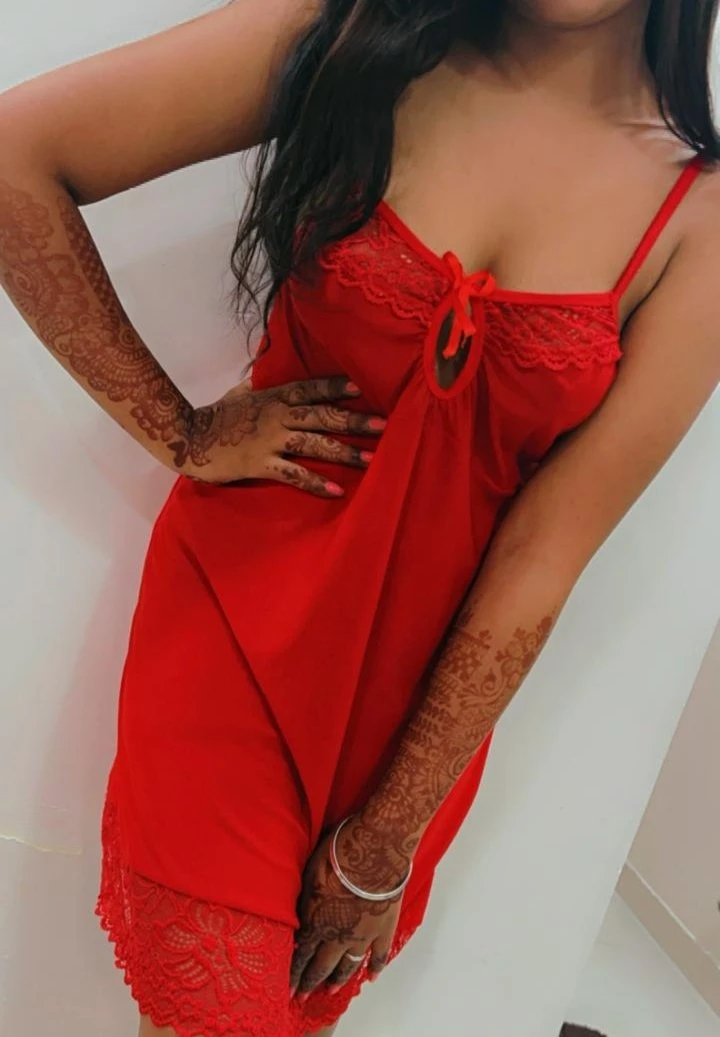 Kanika for Real Meet and Cam – Indian escort in New Delhi — 6 / 8