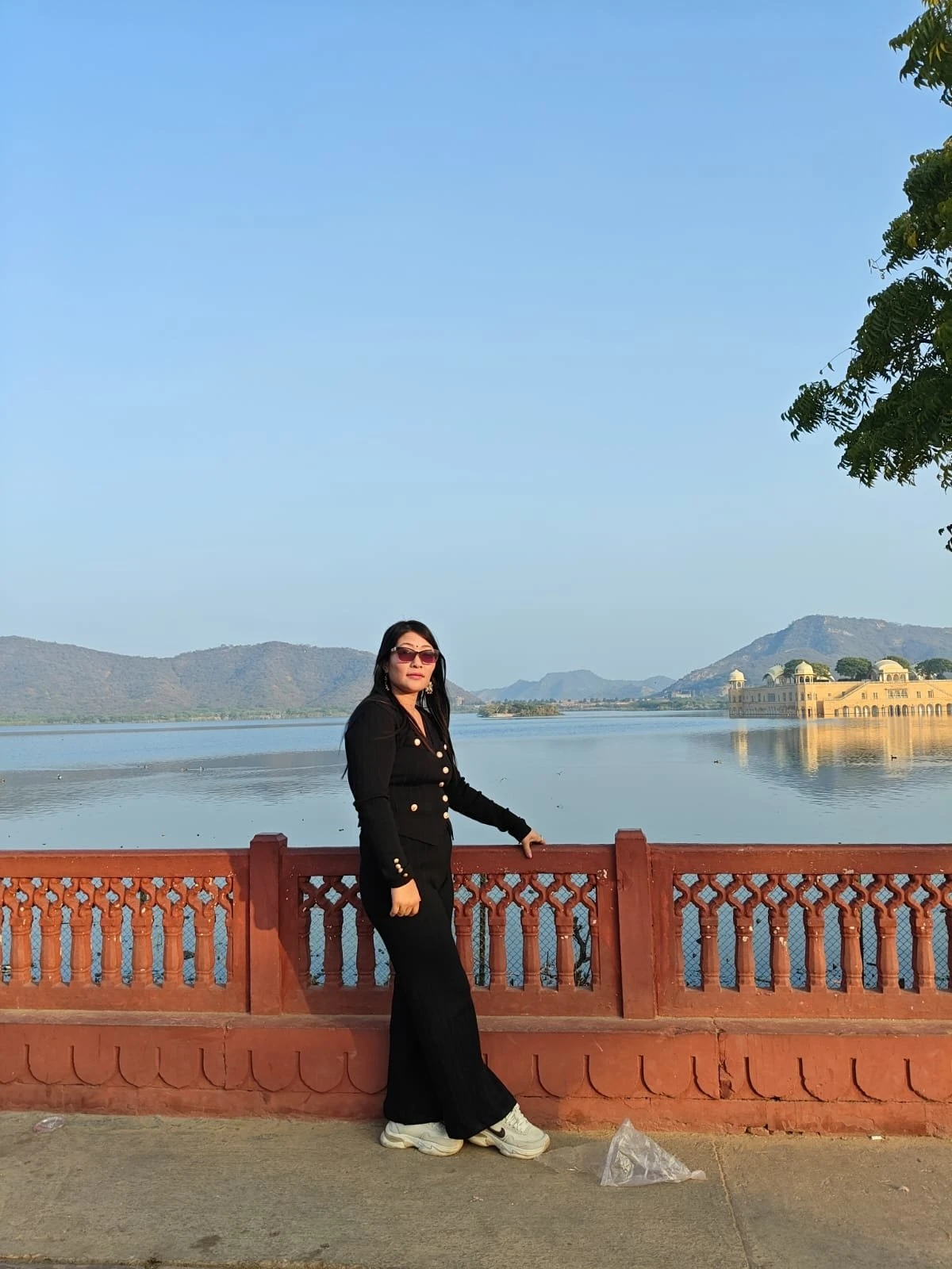 Vip Escort and Call Girl Service in Aer – Indian dominatrix in New Delhi, Escort, New Delhi