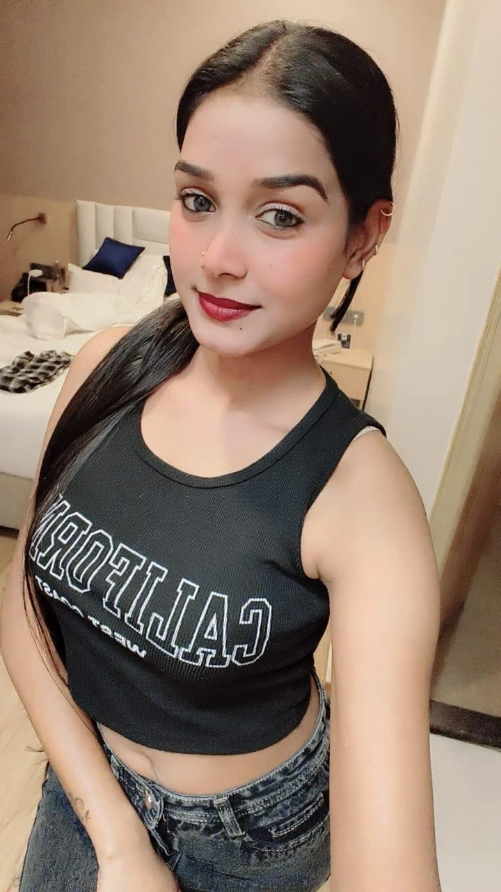 Leena Escorts – Indian escort in Hyderabad — 9 / 23