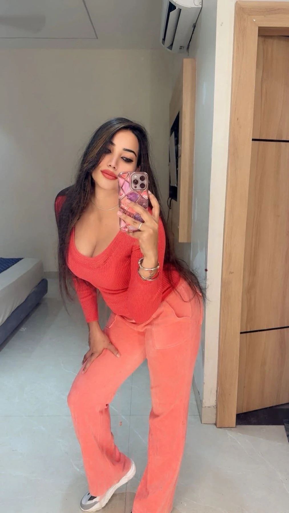 Adult Escort 24*7 Surat All Areas – Indian escort in Surat, Escort, Surat
