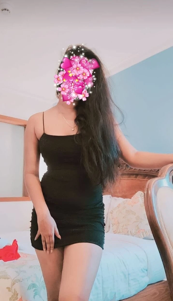 ꧁♧༺Komal (real meet & cam)༻♧꧂ 🤍 9 – Indian escort in Pune — 2 / 3
