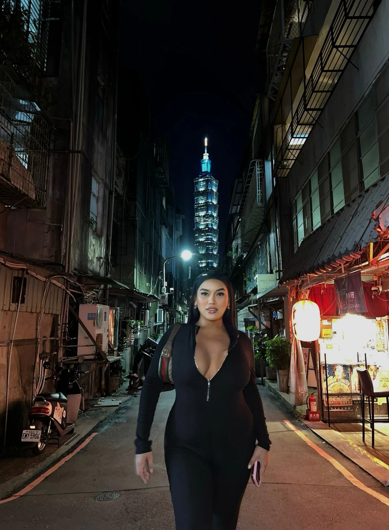 The girl you always wanted / Gigi – Mexican escort in Ho Chi Minh City — 28 / 31