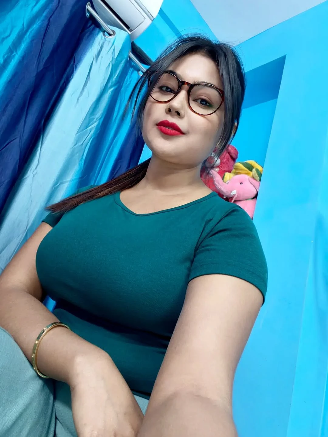 Sima – Indian escort in Macao — 3 / 7