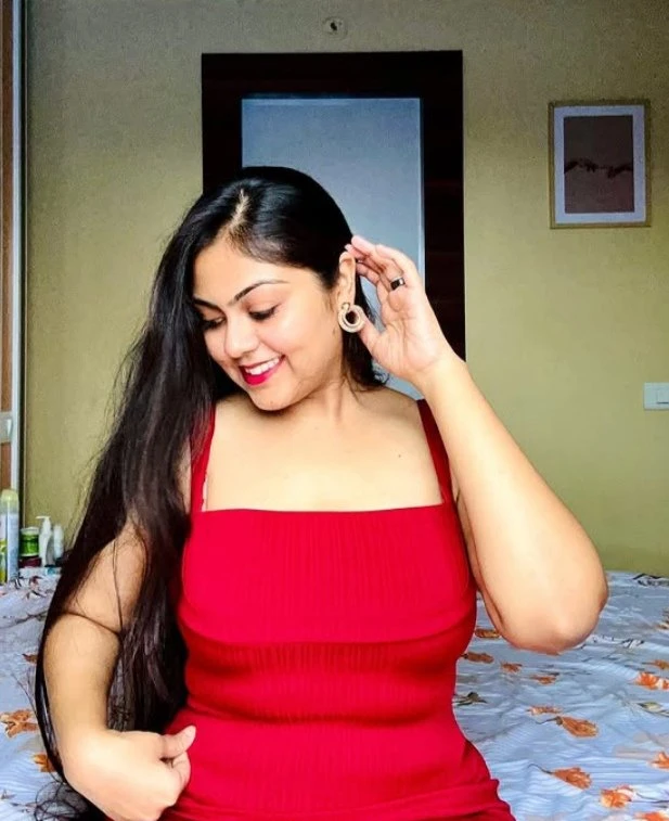 Yamini Mhatre – Indian escort in Navi Mumbai, Escort, Navi Mumbai