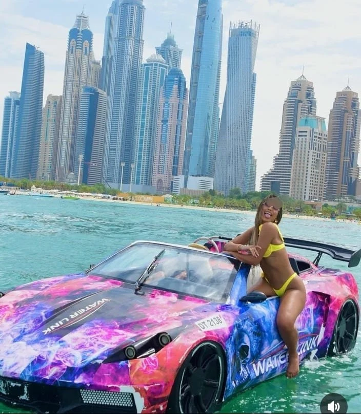 Chloe love party 🥳 – Brazilian escort in Hong Kong — 9 / 10