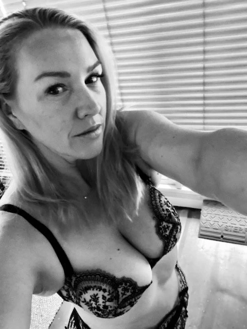 Belinda – Australian escort in Mumbai — 4 / 6
