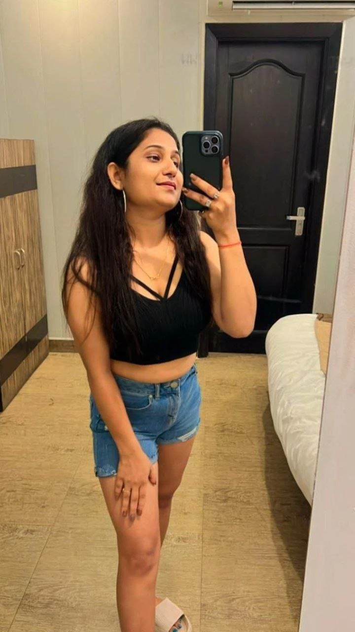 Tanvi Sharma – Indian masseuse in Mumbai, Escort, Mumbai