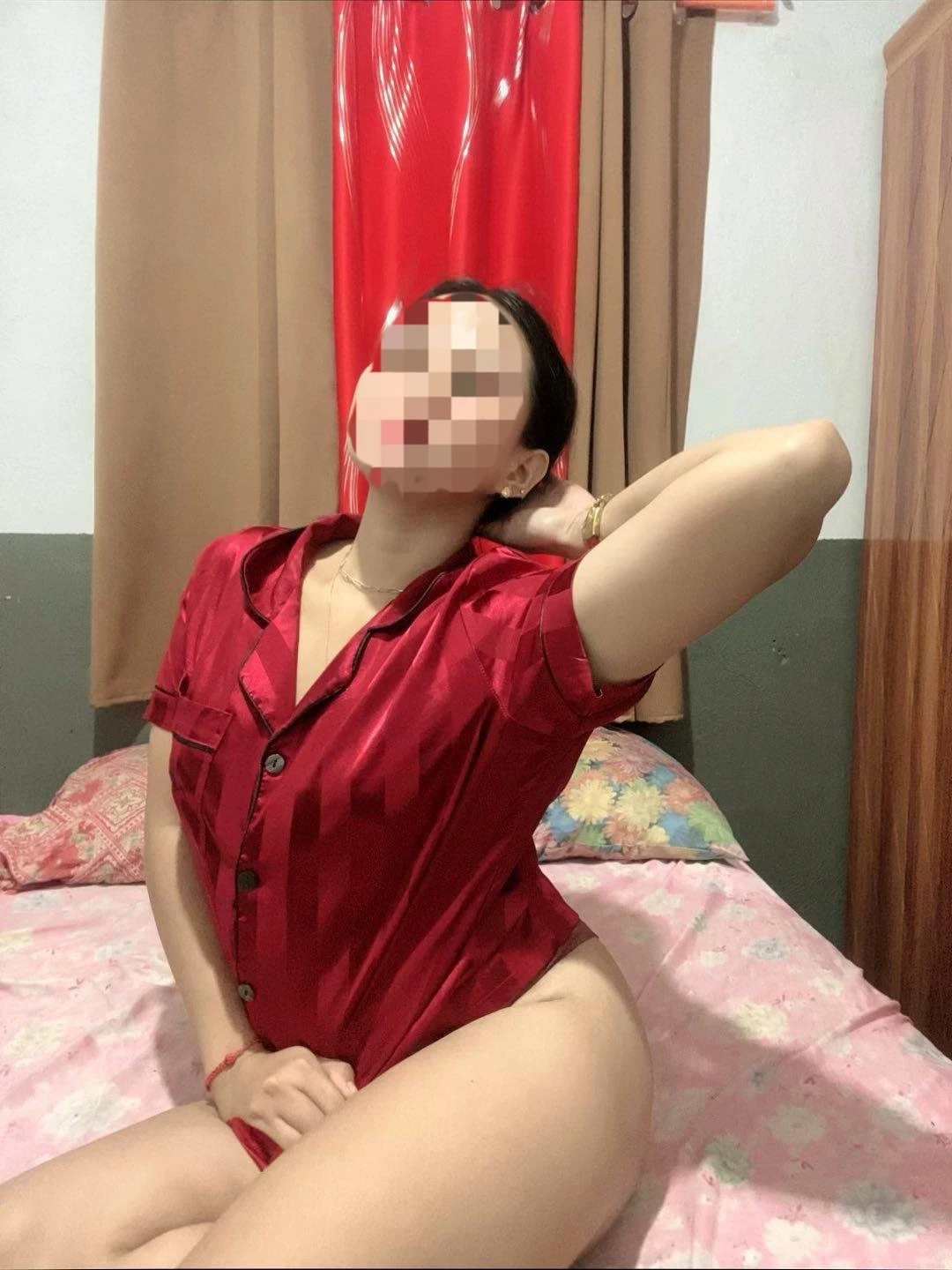 RIYA HERE,REAL AND CAM SHOW ♡4 – Indian escort in Hyderabad — 2 / 3