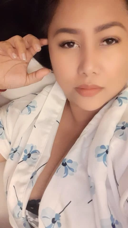 Chubby Chic – Filipino escort in Pune — 4 / 7