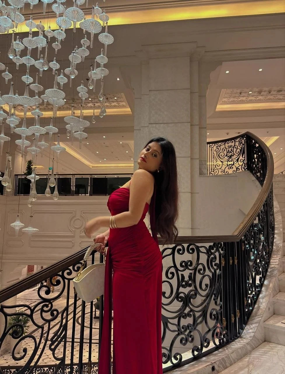Preeti – Indian escort in Surat — 2 / 6