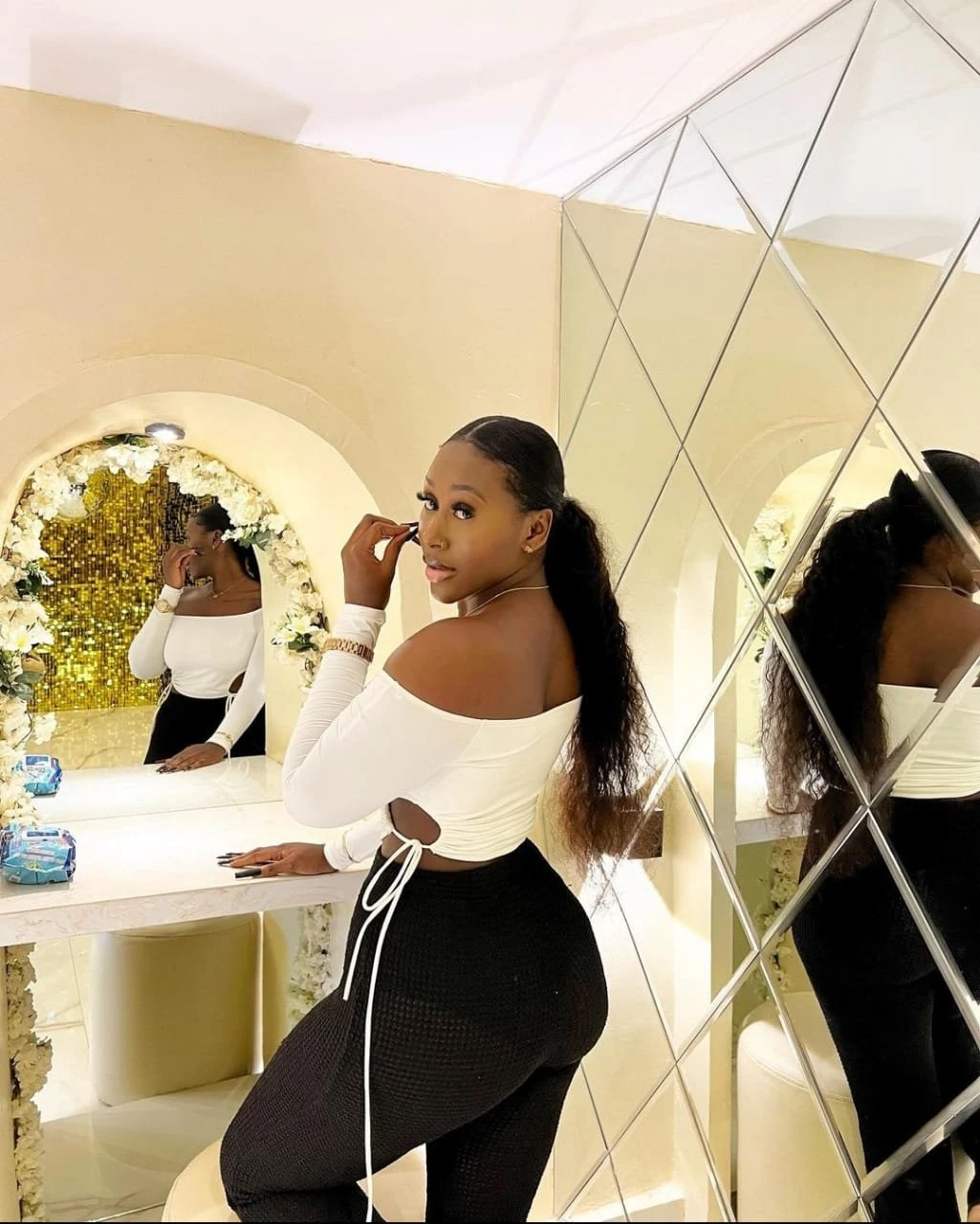 Queen – Nigerian escort in Beirut — 4 / 5
