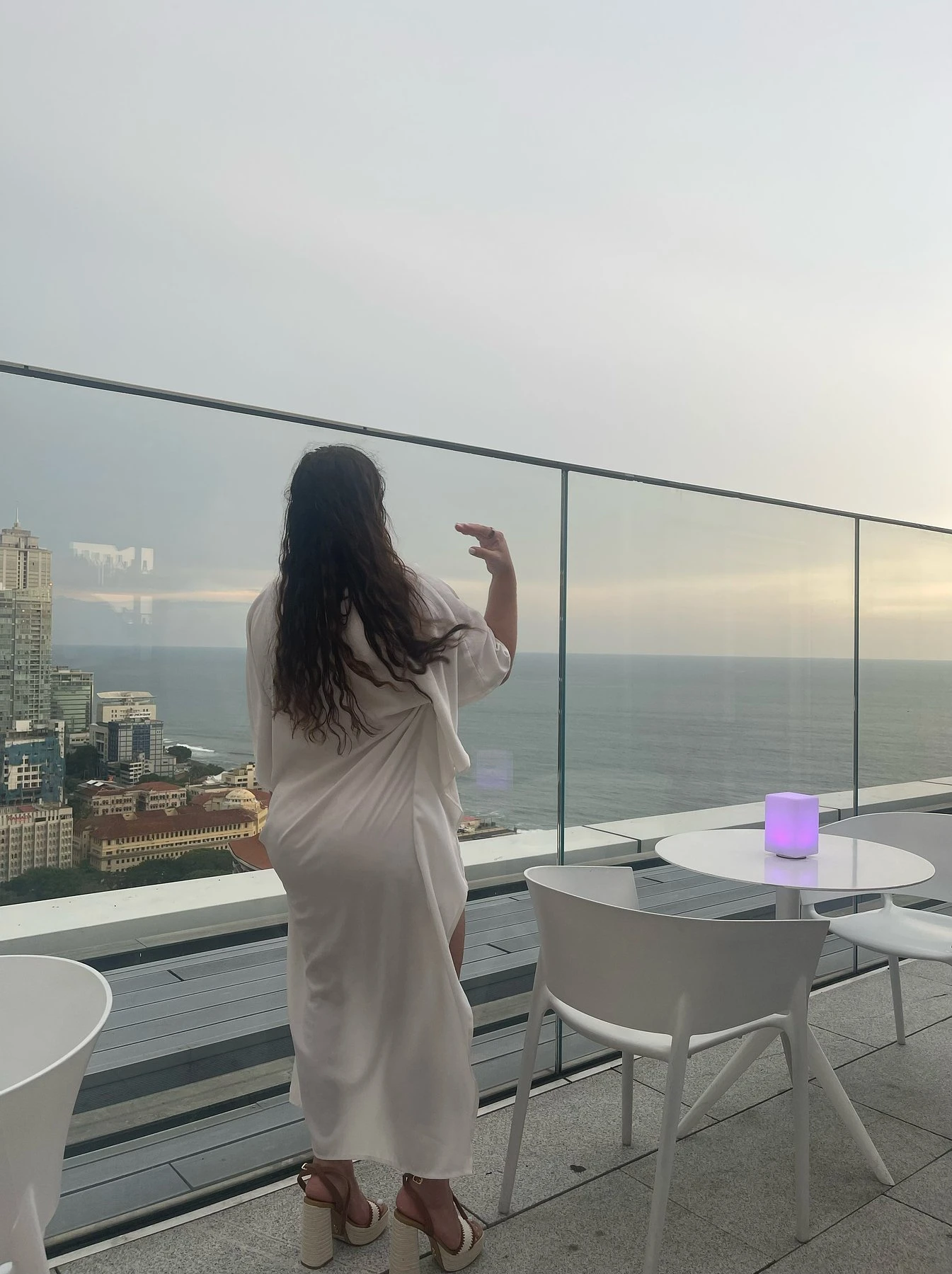 Squirter Anna Delsol – American escort in Colombo — 25 / 26