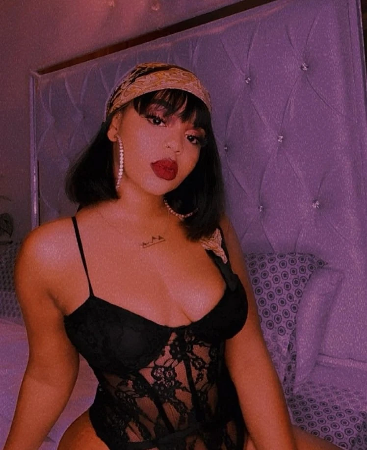 River – Cape Verdean escort in Beirut — 3 / 5