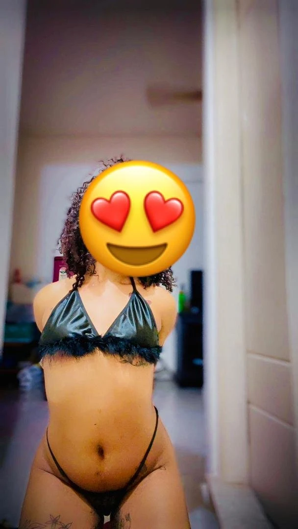 SHAKIRA NEW ARRIVAL FROM JAMAICA – Jamaican escort in Chennai — 6 / 19