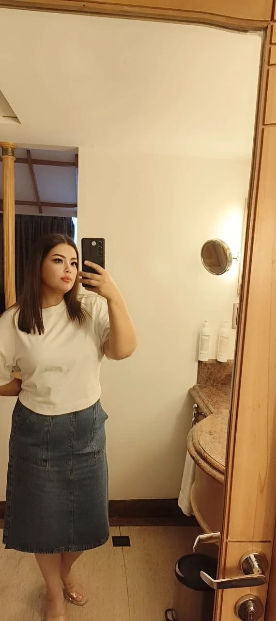 Arzu Independent – Russian escort in Noida — 4 / 7