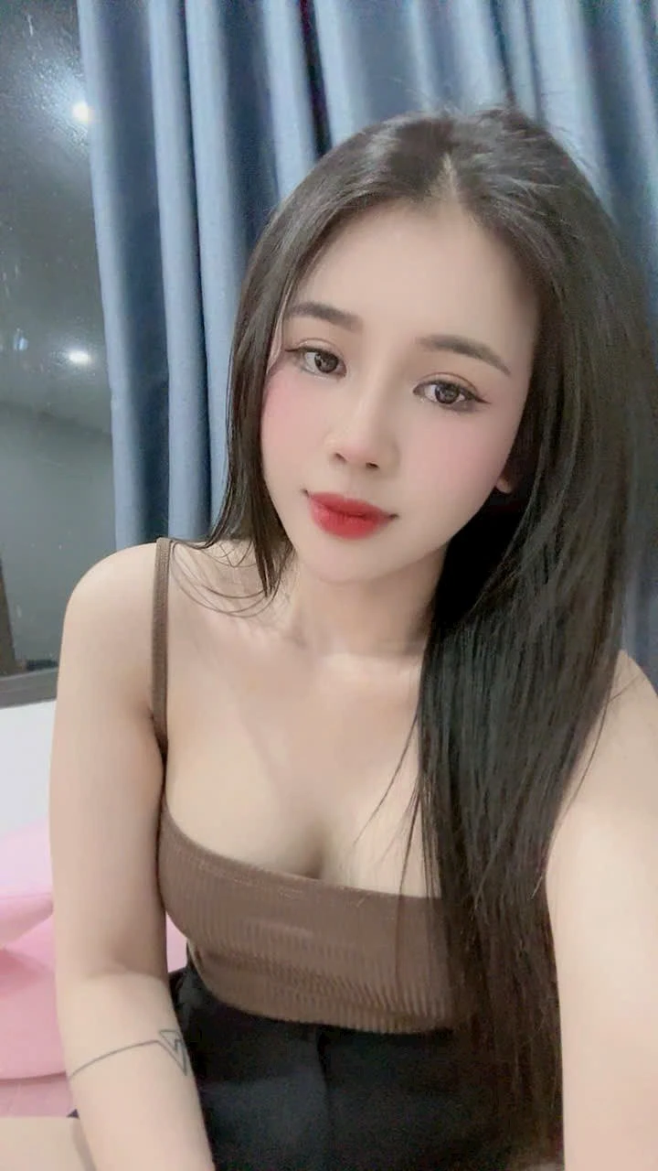 Nata – Vietnamese escort in Pune — 2 / 7