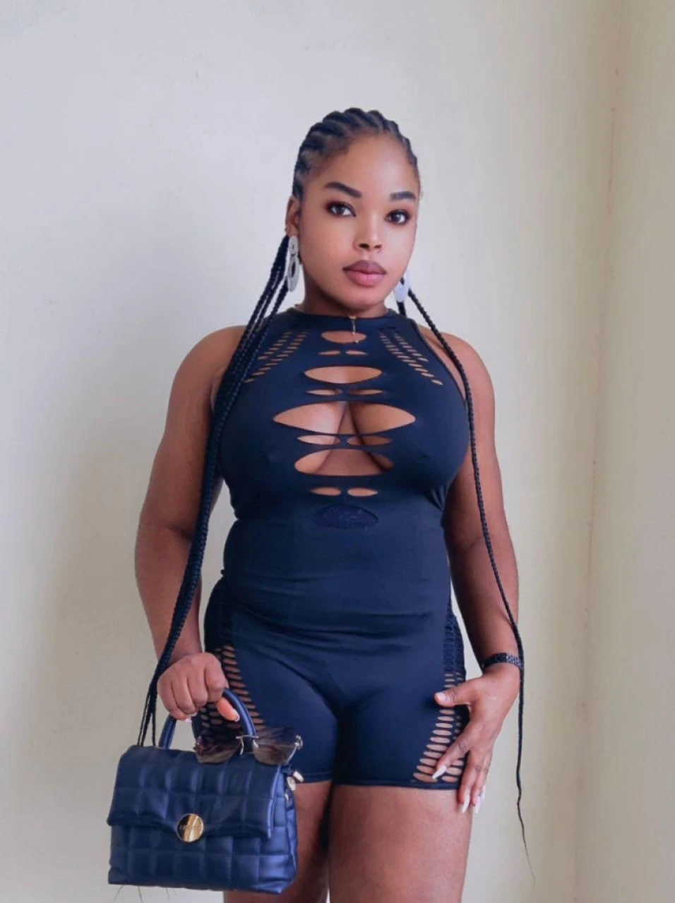 Pretty Lisa – Beninese escort in Noida — 3 / 7