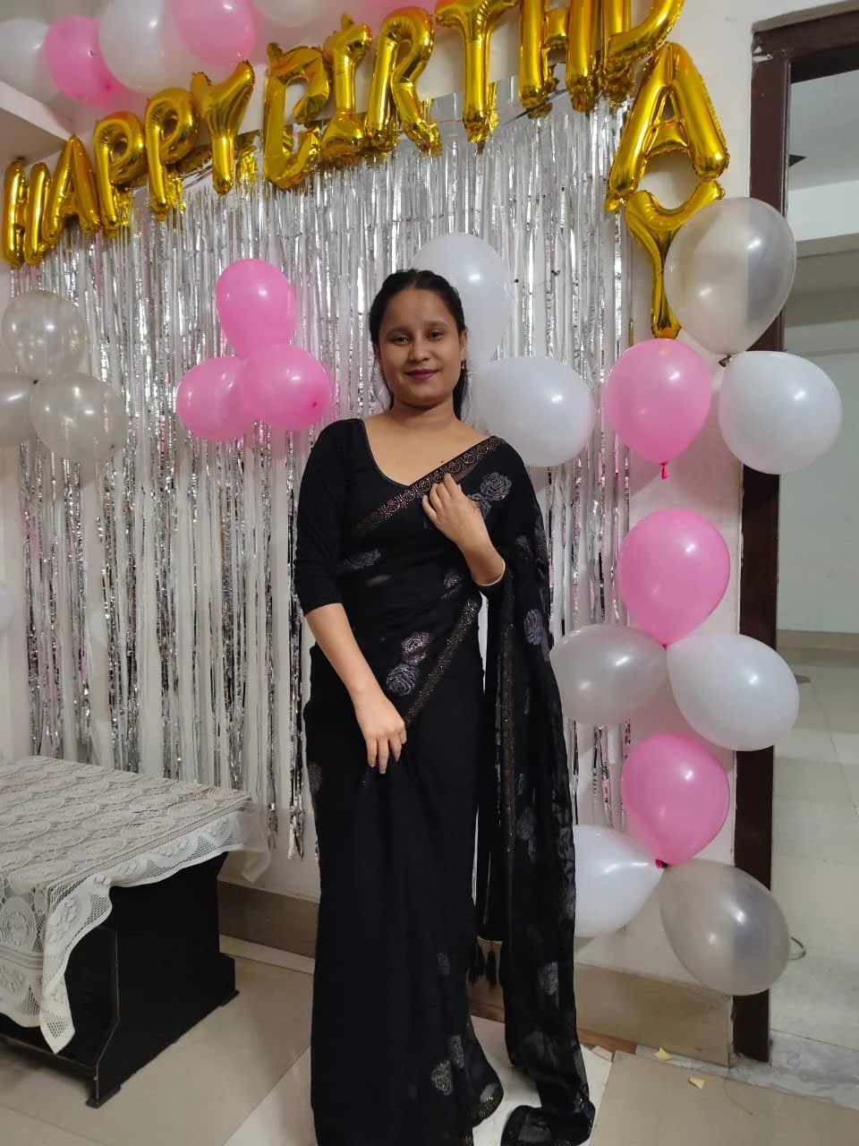 Tina Roy Vip Cash Payment – Indian escort in Hyderabad — 2 / 4