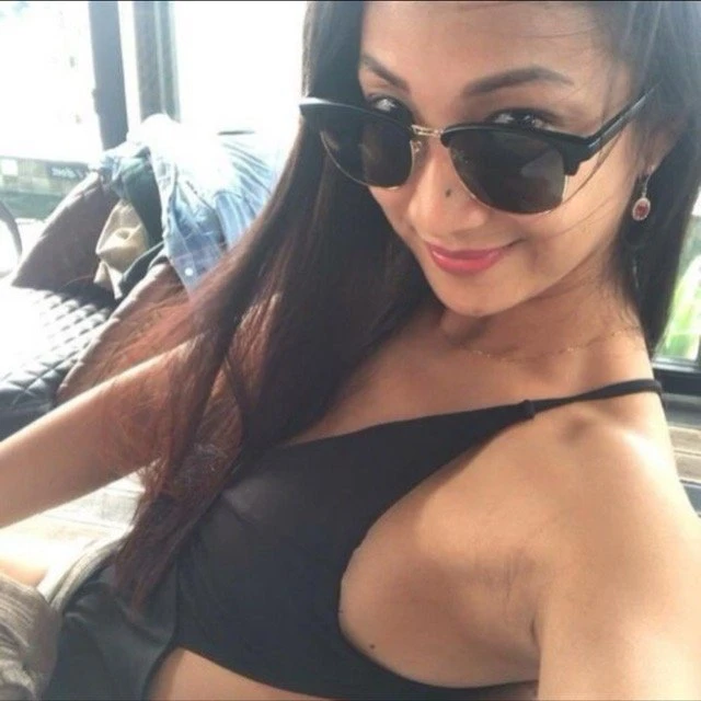 Chanel Fantasy Pages – Filipino escort in Macao — 11 / 12