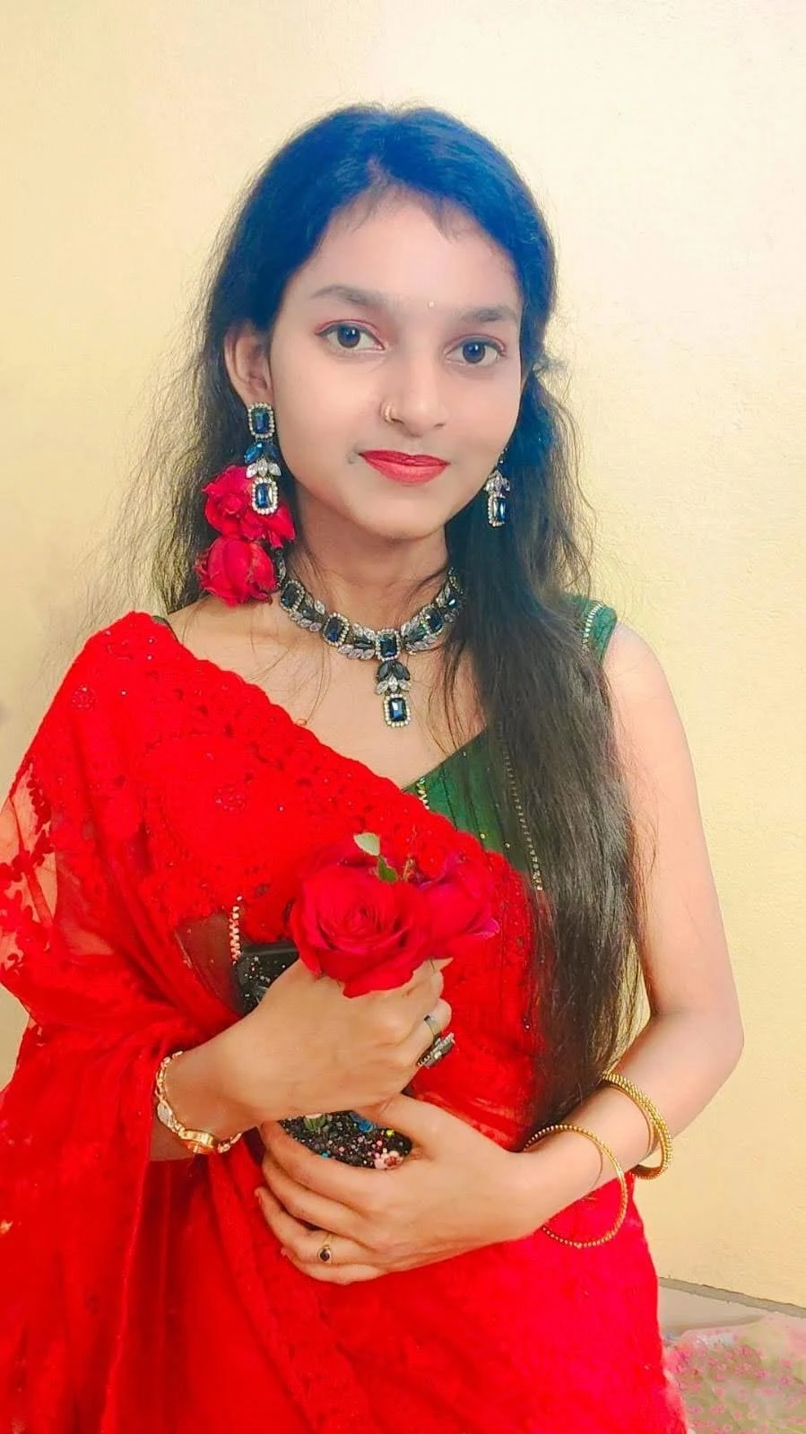 Geniune escort & cash payment service – Indian escort in Kolkata — 17 / 18