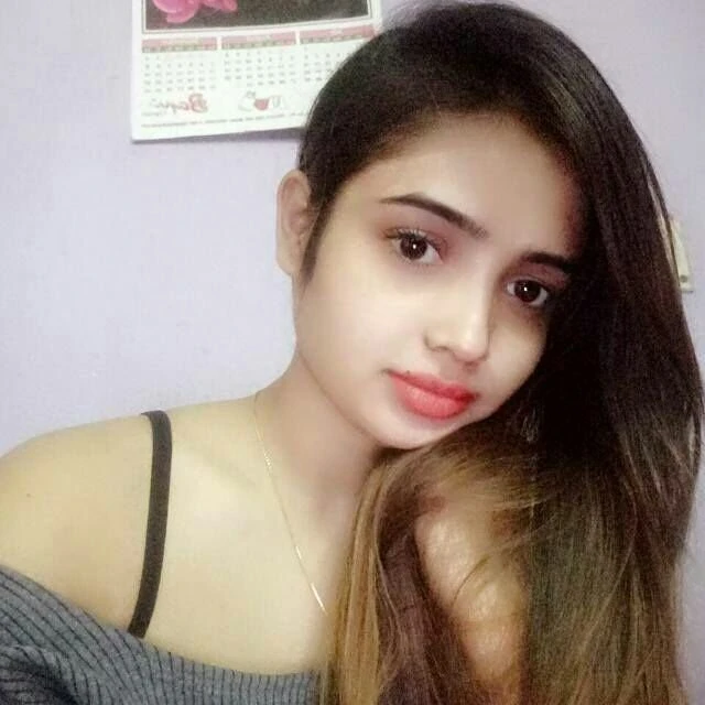 Sima – Indian escort in Pune — 2 / 5