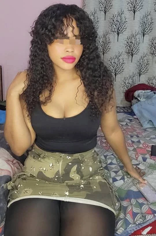 Ciara, Available Now 🟢 – South African escort in New Delhi — 7 / 8