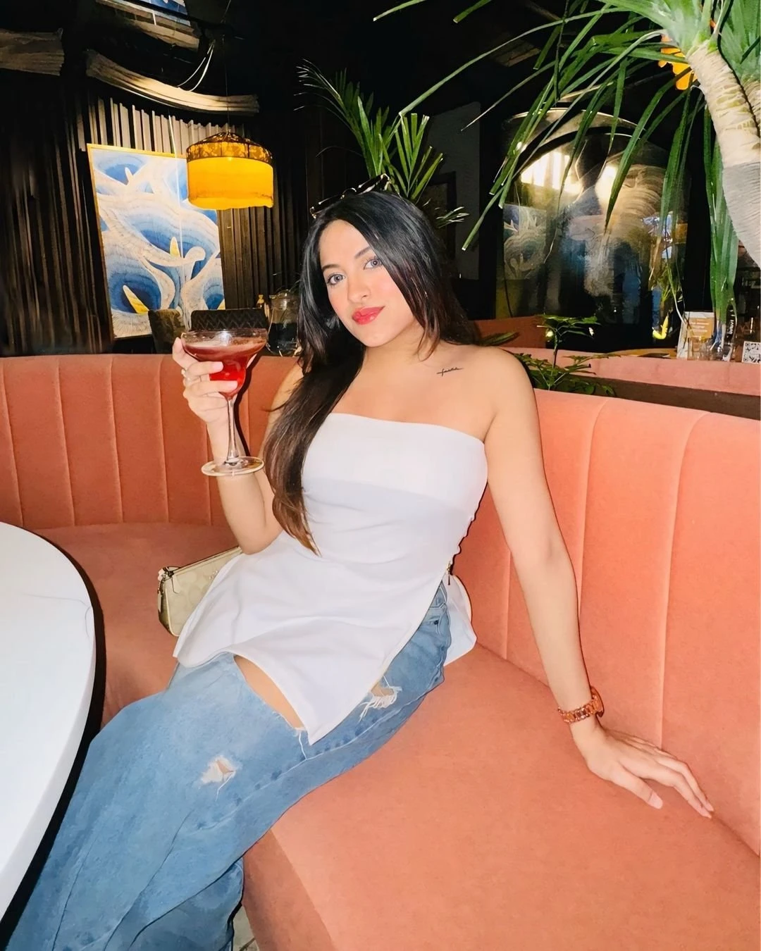 Kayra – Indian escort in Hyderabad — 2 / 3