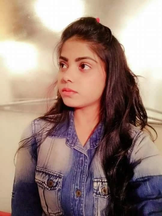 Ishika Dixit – Indian escort in Navi Mumbai — 4 / 5