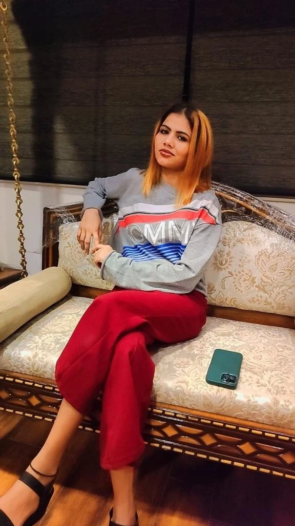 Sunena Roy – Indian escort in Kolkata — 1 / 2