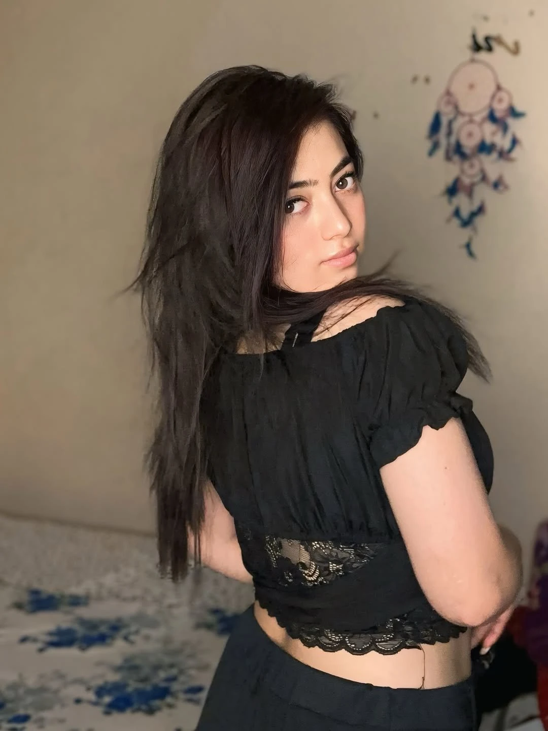 Kanika Panchal – Indian escort in Kozhikode — 2 / 3