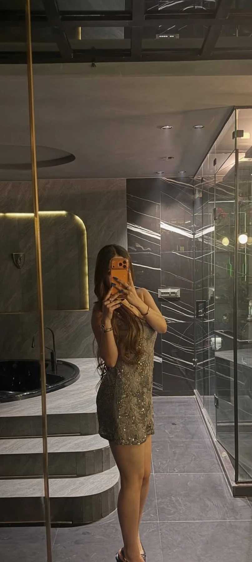Preeti Pussy and Anal Show – Nepalese escort in Kathmandu — 3 / 4