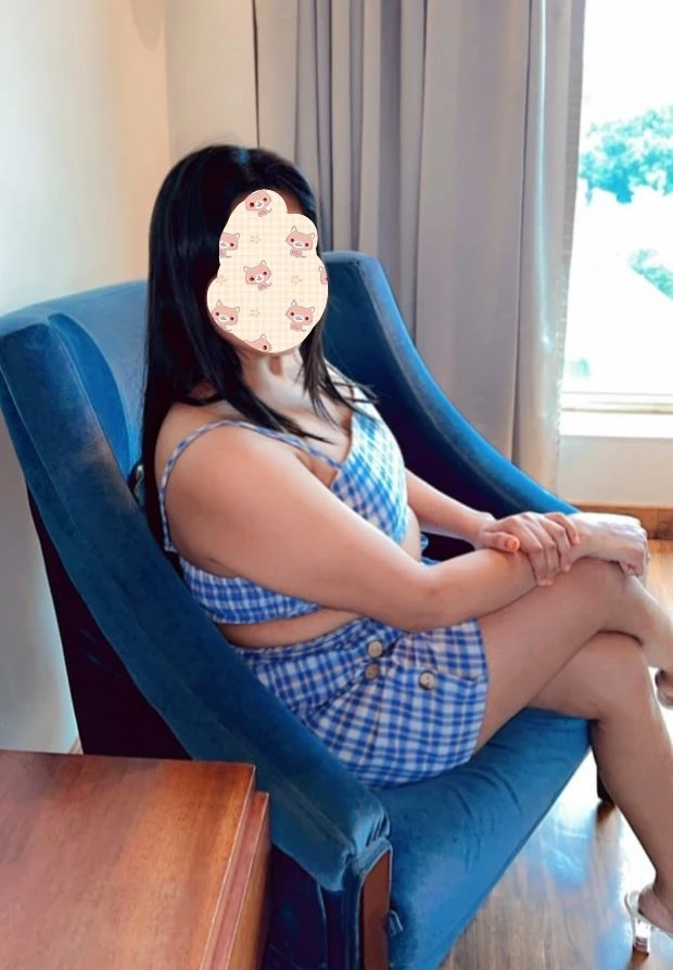 Vip Call Girl"s Real Pic No Advance – Indian escort in Pune — 2 / 5
