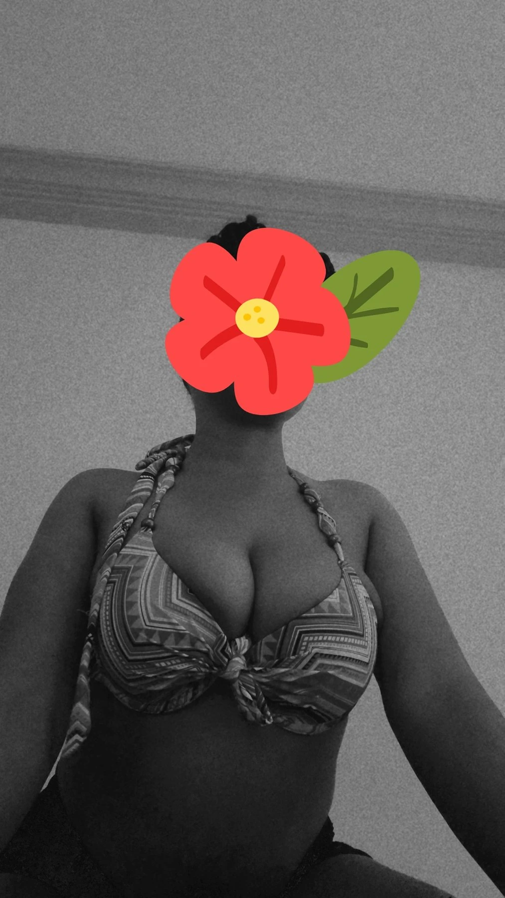 Cindy – Cameroonian escort in Lomé — 2 / 4