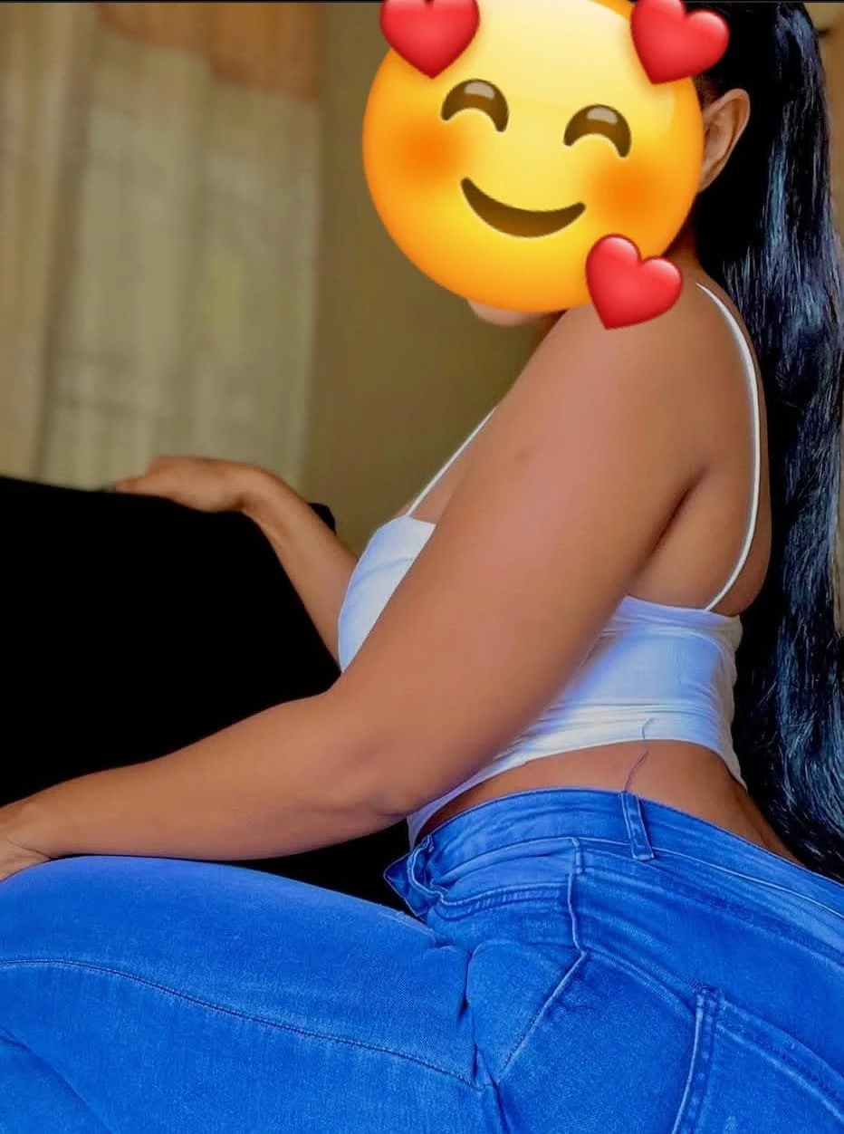 Juicy Ebony Mulunji Soft Ass/Cumshow – South African escort in Visakhapatnam — 4 / 7