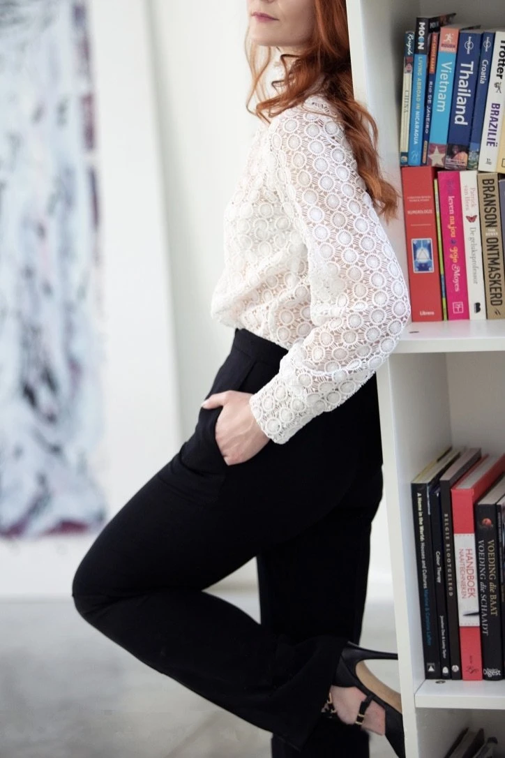 Erin Dupre – French escort in Pune — 3 / 7