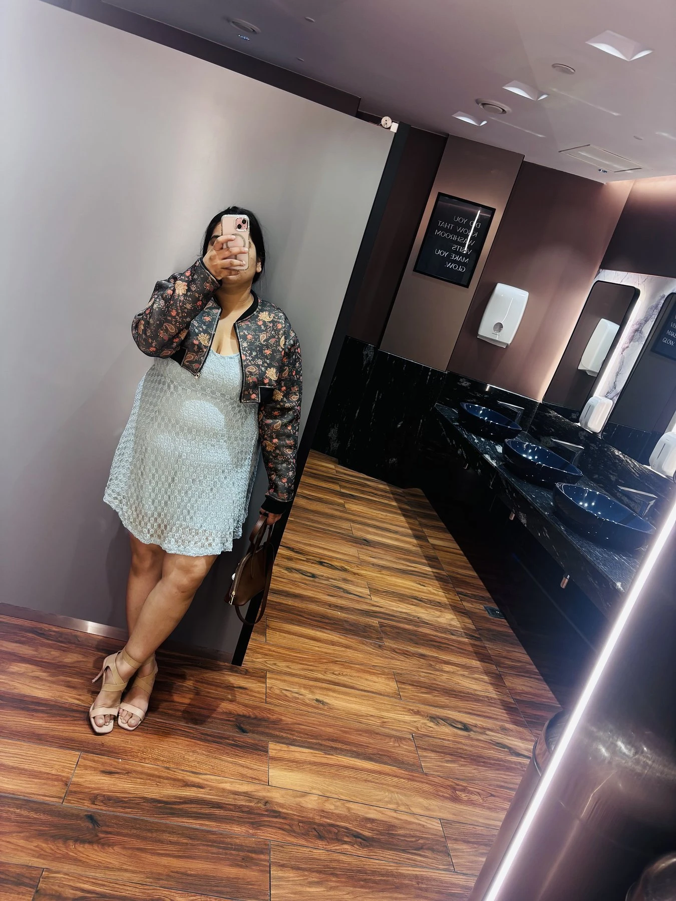 S Baddie – Indian escort in Hyderabad — 11 / 12