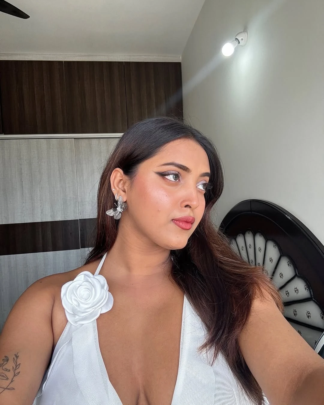 Hiral – Indian escort in Pune — 1 / 4