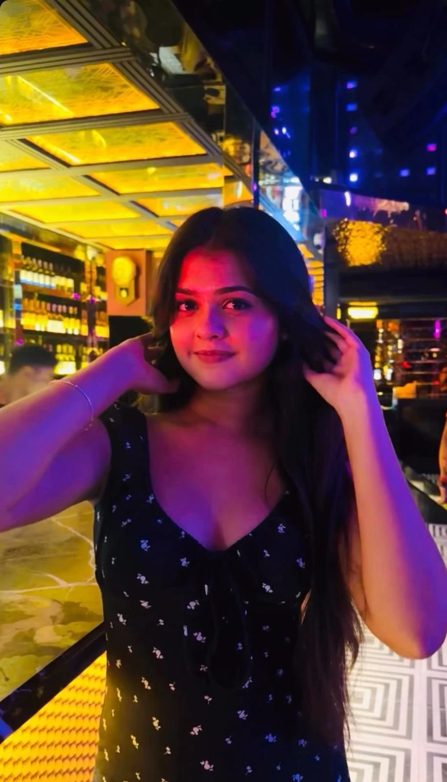 🧿 HELLO GUYS MY NAME IS JOSHNA LIVE NI – Indian escort in Kolkata — 3 / 5