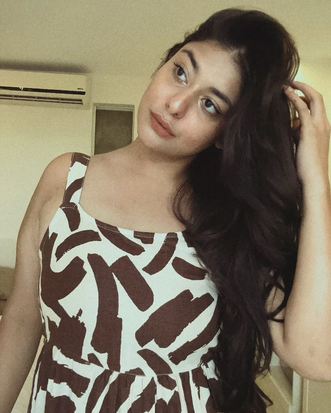 Surbhii – Indian escort in Coimbatore — 3 / 5