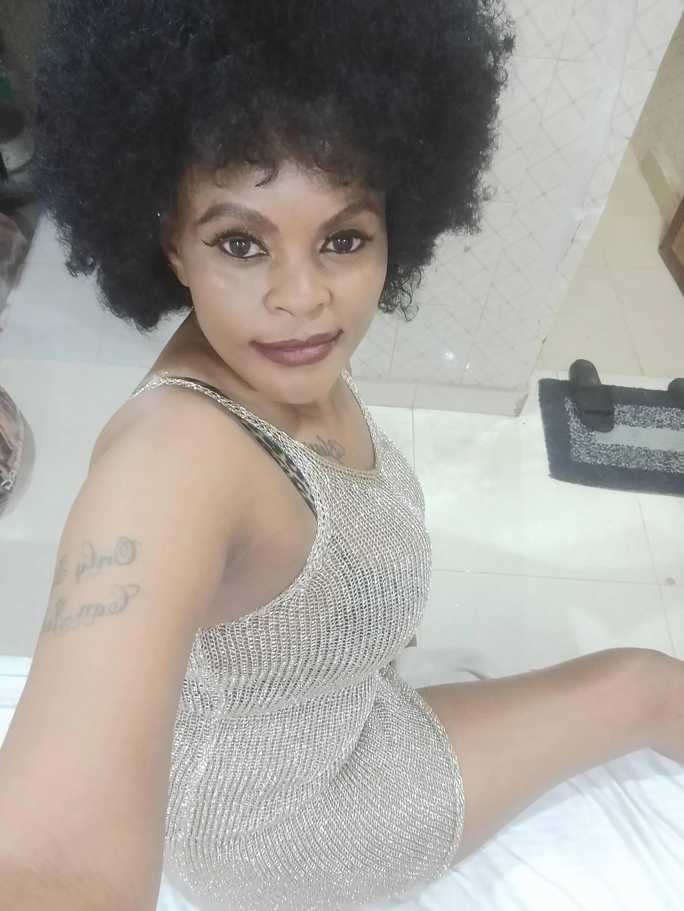 Stacy – Ethiopian escort in New Delhi — 1 / 6