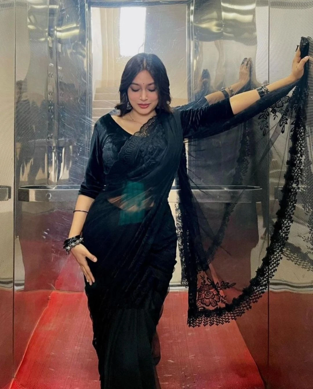 Khushi – Indian escort in Pune — 2 / 4