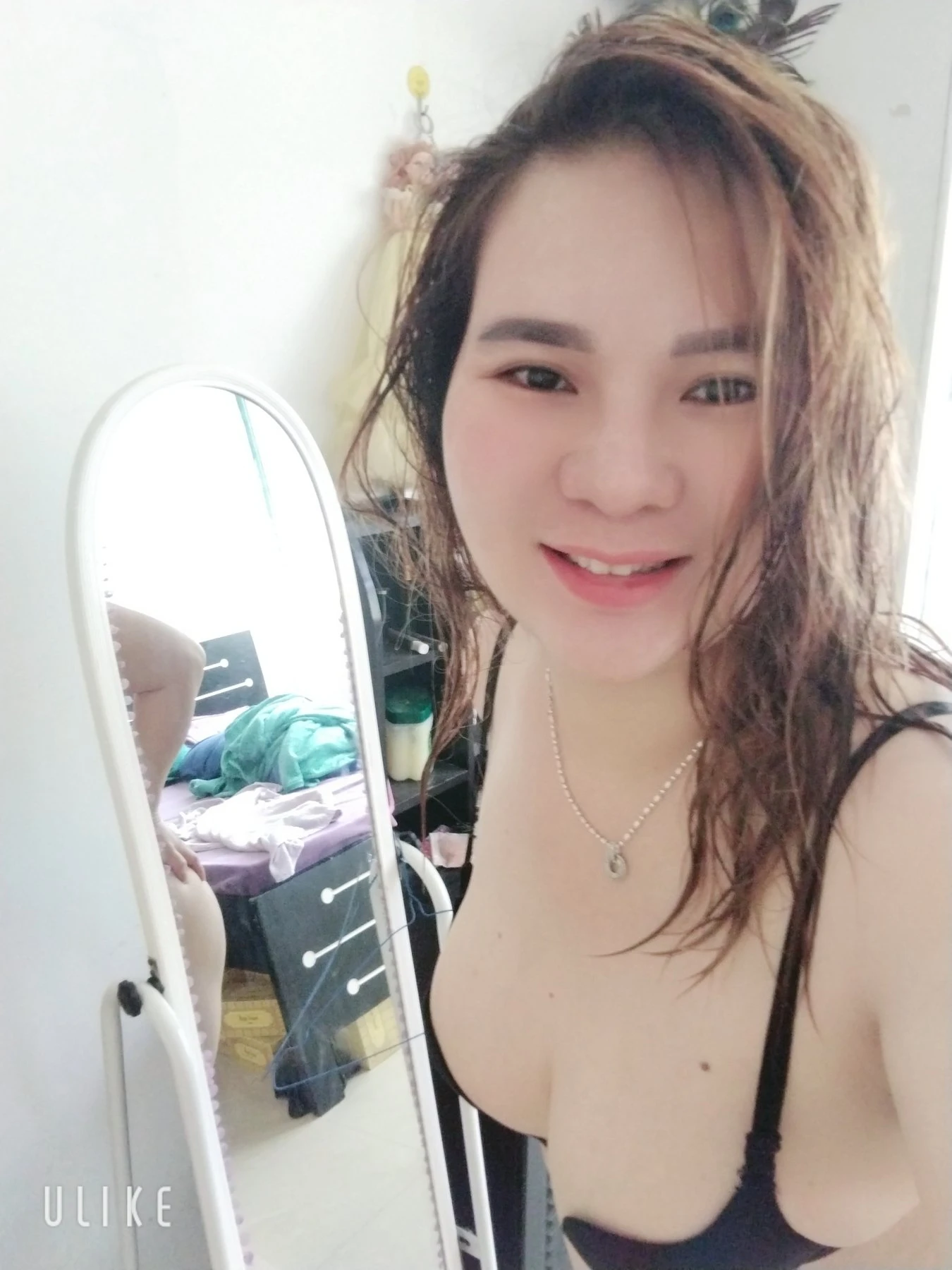 Amina – Vietnamese escort in Hyderabad — 5 / 10
