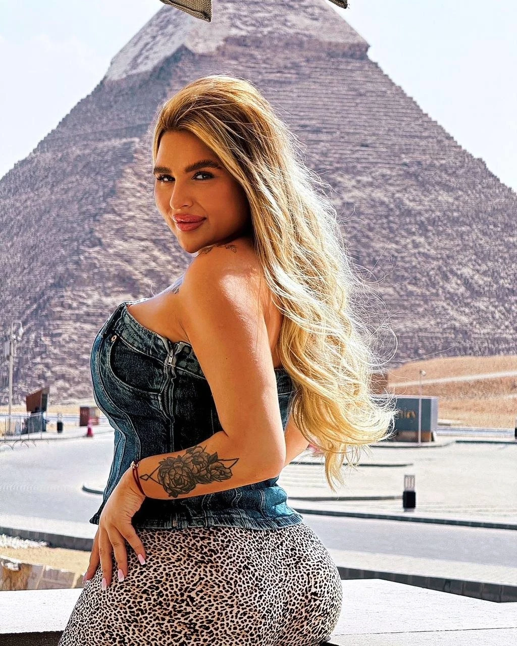 Lina – Ukrainian escort in Beirut — 5 / 6