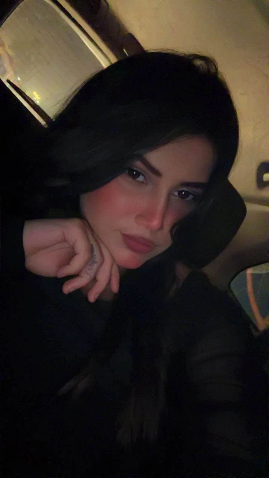 Milly – Russian escort in Pune — 10 / 11