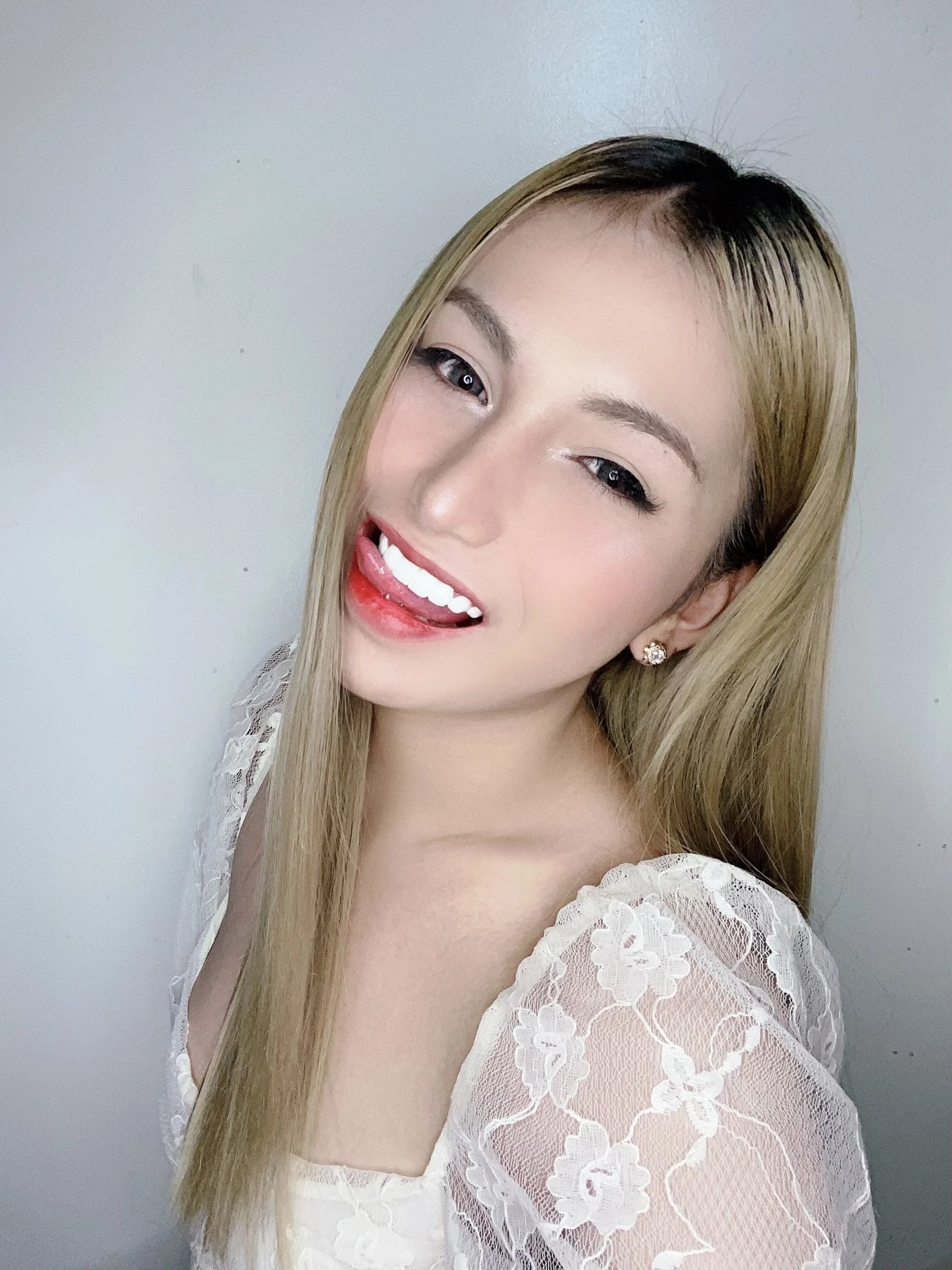 Kaye Louise 🇯🇵 – Russian escort in Seoul — 7 / 14