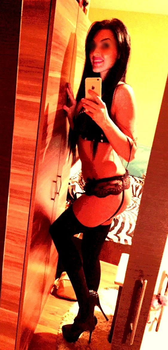 Marina – Romanian escort in Bucharest — 6 / 9