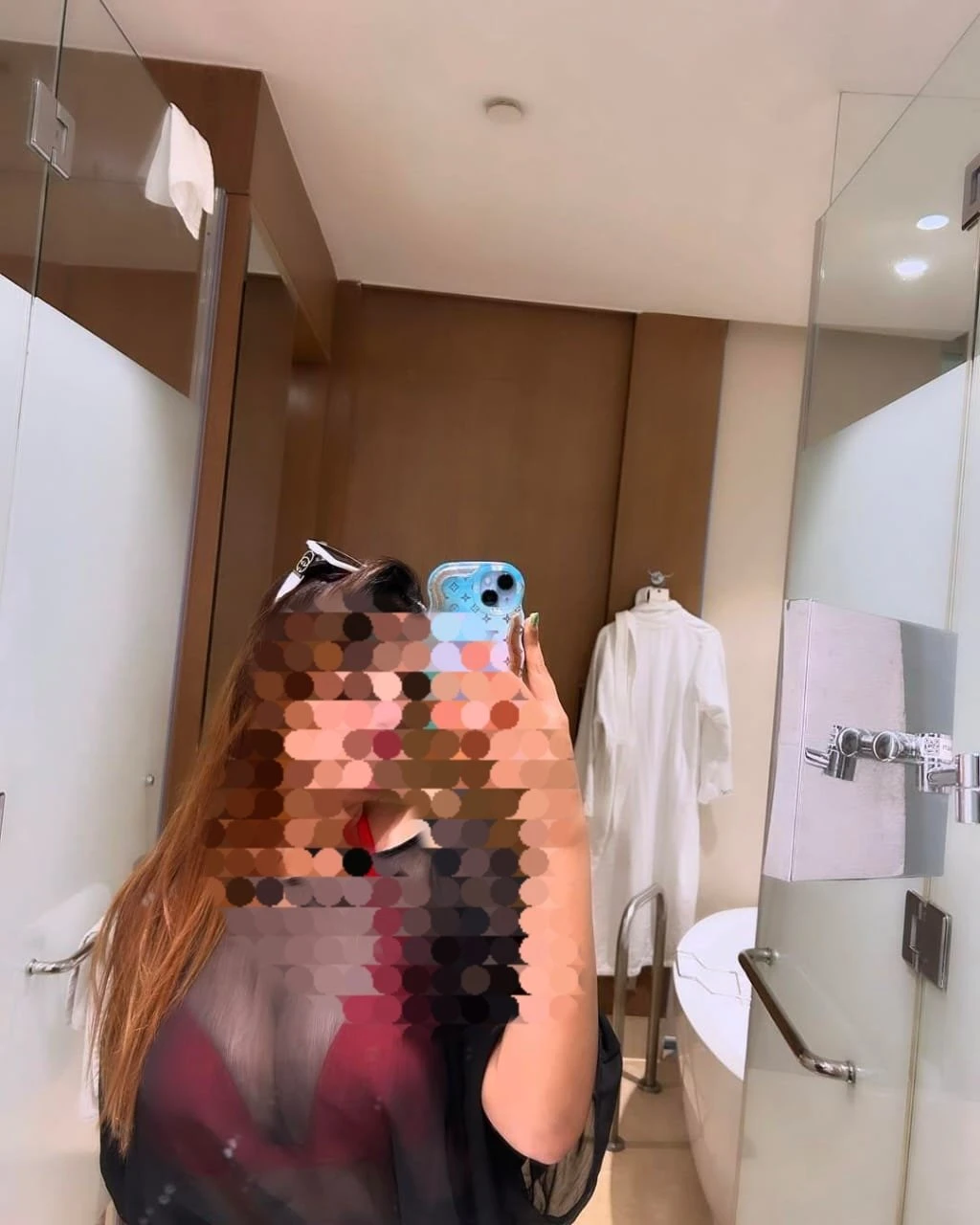 Mona Individual ( Cam & REAL Meet ) – Indian escort agency in Candolim, Goa — 2 / 3