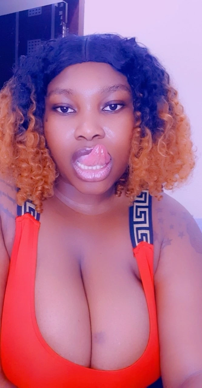 Juicy Queen – South African adult performer in New Delhi, Escort, New Delhi
