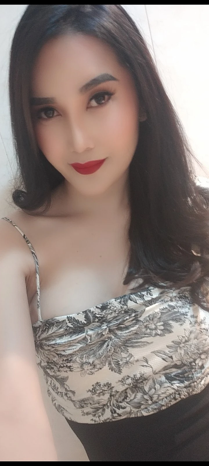 LAST DAY – Kazakhstani escort in New Delhi — 12 / 15