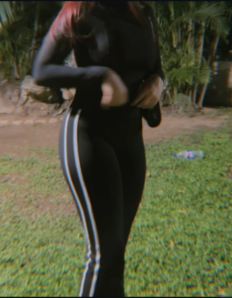Lizzzz – Nepalese escort in Kathmandu — 2 / 5